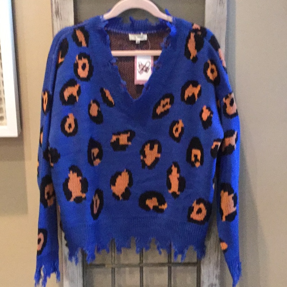 LaMiel Sweater - Picture 2 of 5